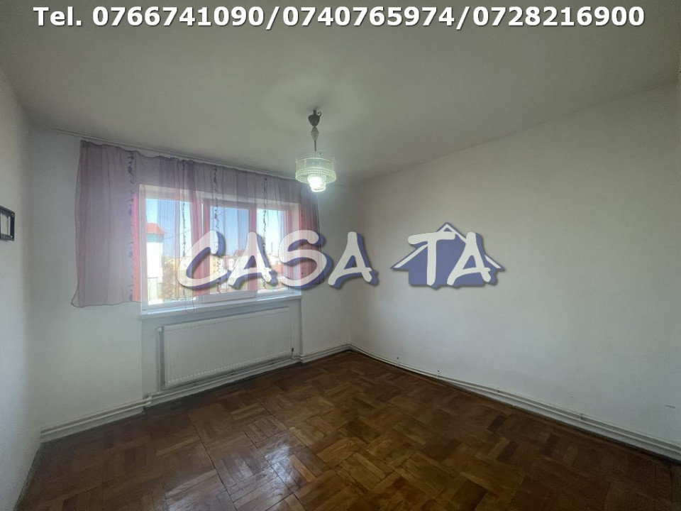 Apartament 3 Camere, Etaj 4, Strada Aleea Teilor - Zona 9 Mai