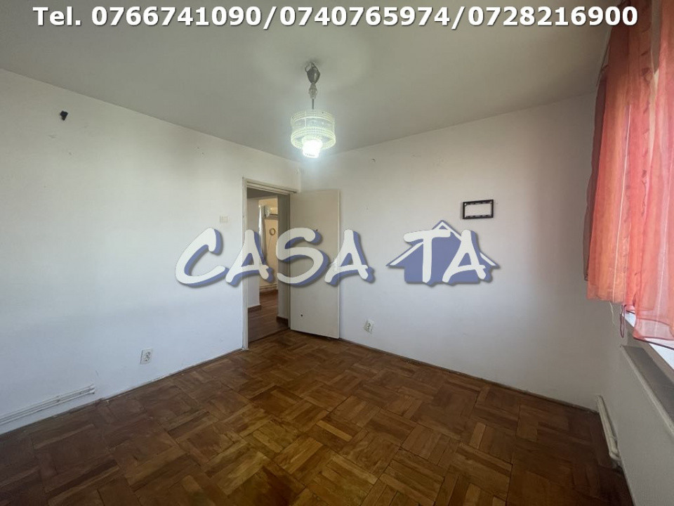 Apartament 3 Camere, Etaj 4, Strada Aleea Teilor - Zona 9 Mai
