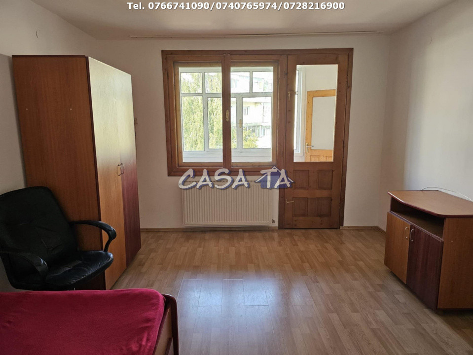 Apartament 3 Camere, Etaj 3, Strada Zambilelor