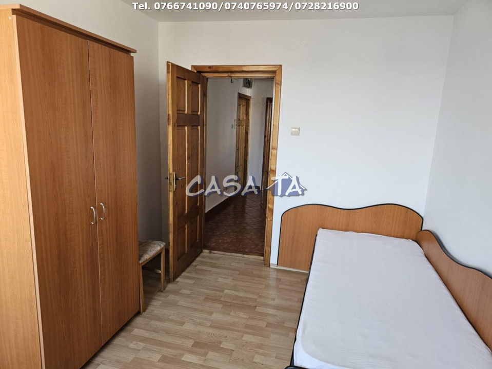 Apartament 3 Camere, Etaj 3, Strada Zambilelor
