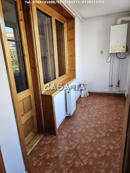 Apartament 3 Camere, Etaj 3, Strada Zambilelor