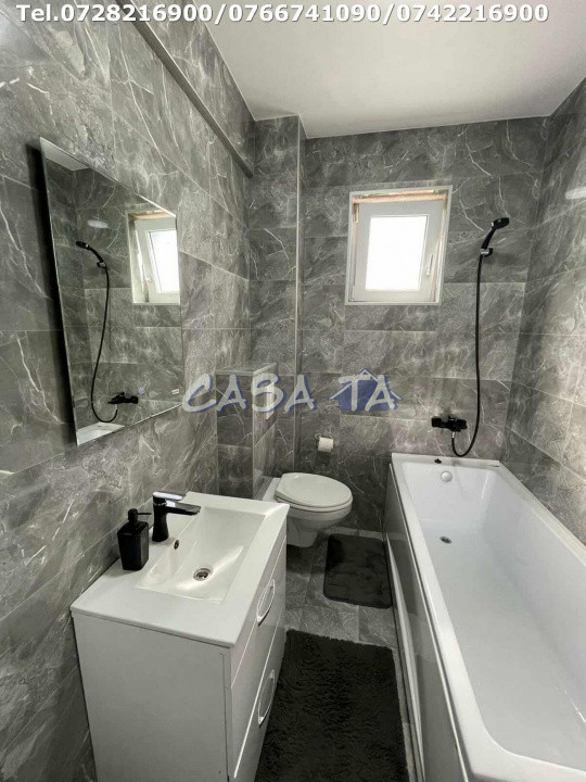 Apartament 3 camere, situat în Târgu Jiu, Str.Unirii 