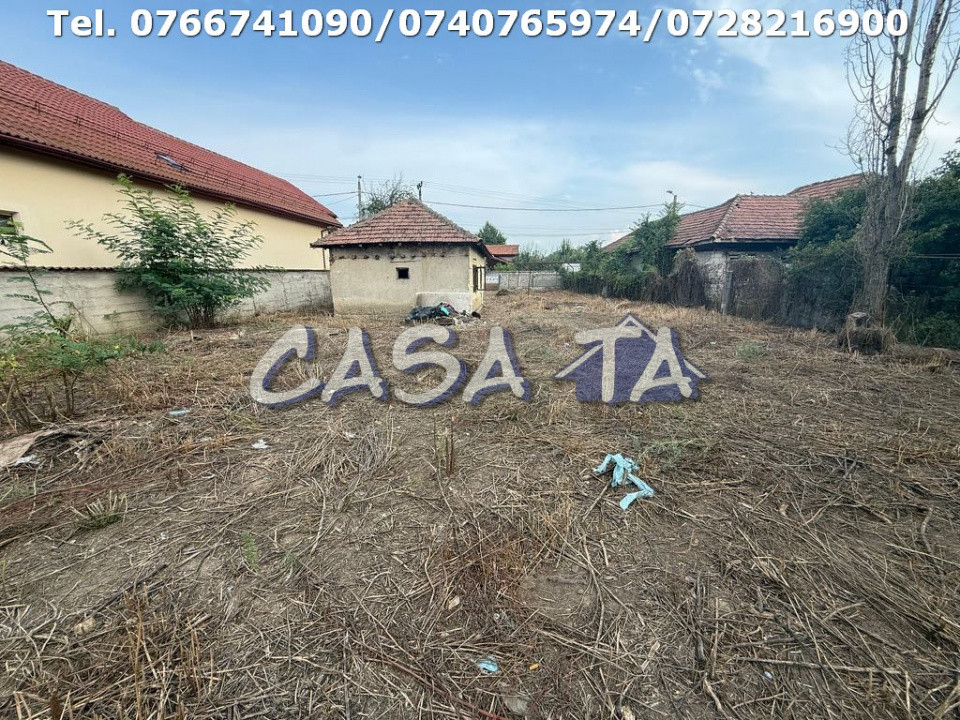 Teren (705 mp) + Casa, Tg-Jiu, Strada Fagaras-Zona Mall 