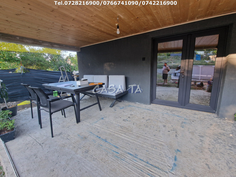 Casa situata în Ursati, Str.Pajistei