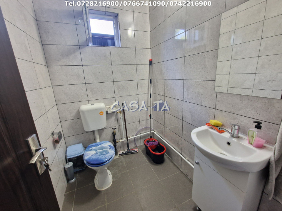 Spatiu comercial de Vanzare - în Câlnic, Gorj 