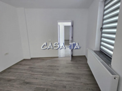 Spatiu de Birouri/Comercial, Parter, Strada Traian - Zona Centrala