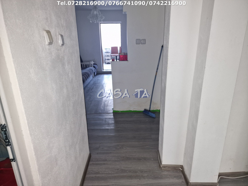 Apartament 3 camere, situat în Târgu Jiu, Str. 23 August