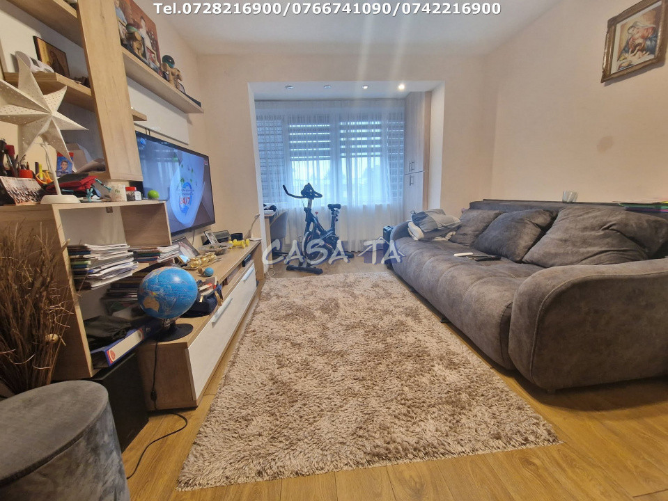 Apartament 3 camere, situat în Târgu Jiu, Str Unirii