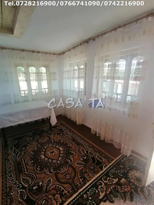 Casa situata în Bumbești Pițic - Cârligei 