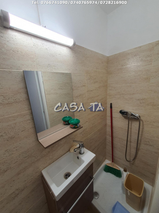 Garsoniera, Etaj 4, Strada Aleea Nicolae Titulescu-Zona Piata Mica
