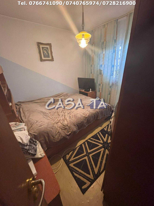 Apartament 2 Camere, Etaj 4 (cu acoperis), Strada Dacia - Zona Mall