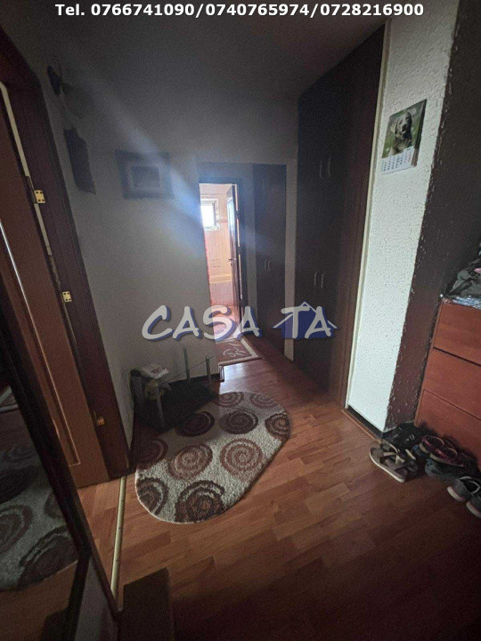 Apartament 2 Camere, Etaj 4 (cu acoperis), Strada Dacia - Zona Mall