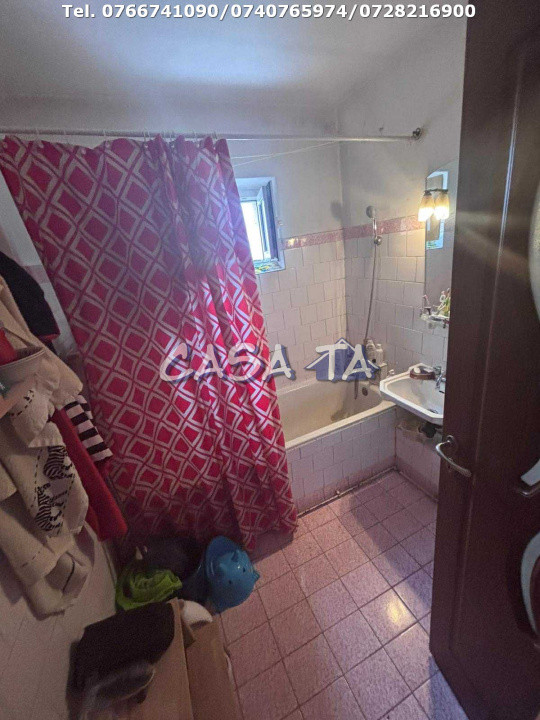 Apartament 2 Camere, Etaj 4 (cu acoperis), Strada Dacia - Zona Mall