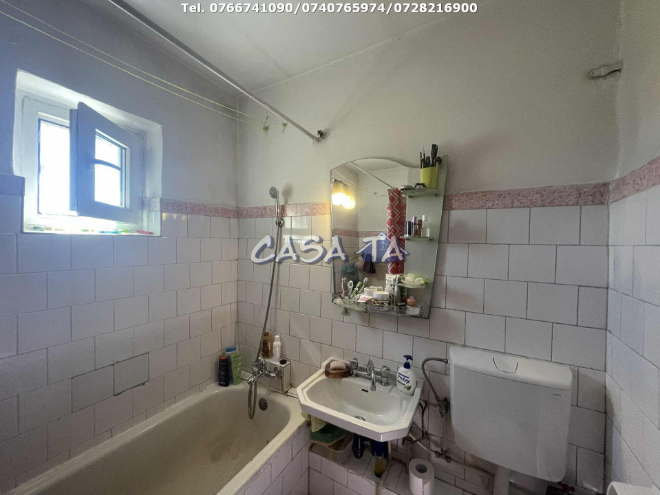 Apartament 2 Camere, Etaj 4 (cu acoperis), Strada Dacia - Zona Mall