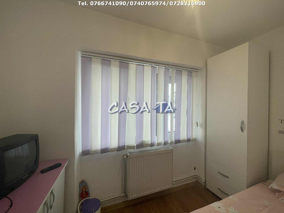Garsoniera, Etaj 1, Strada Constructorilor, Targu Jiu