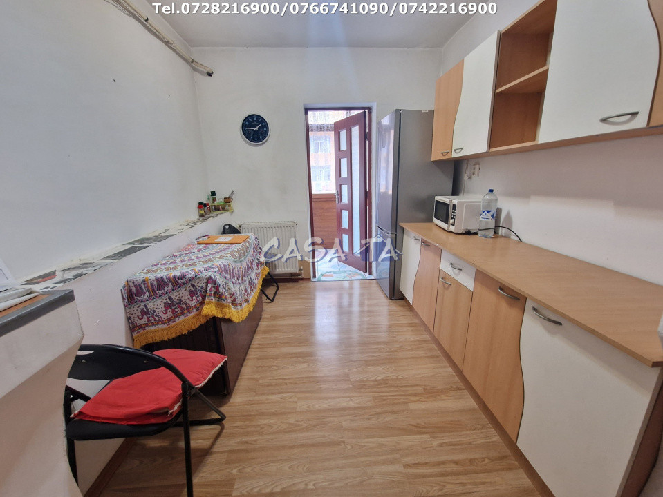 Închiriere apartament 2 camere, Str. Progresului (Piata mică)