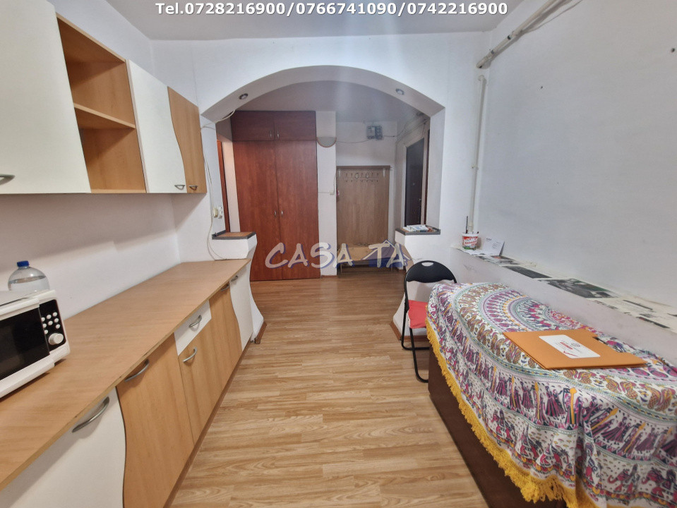 Închiriere apartament 2 camere, Str. Progresului (Piata mică)