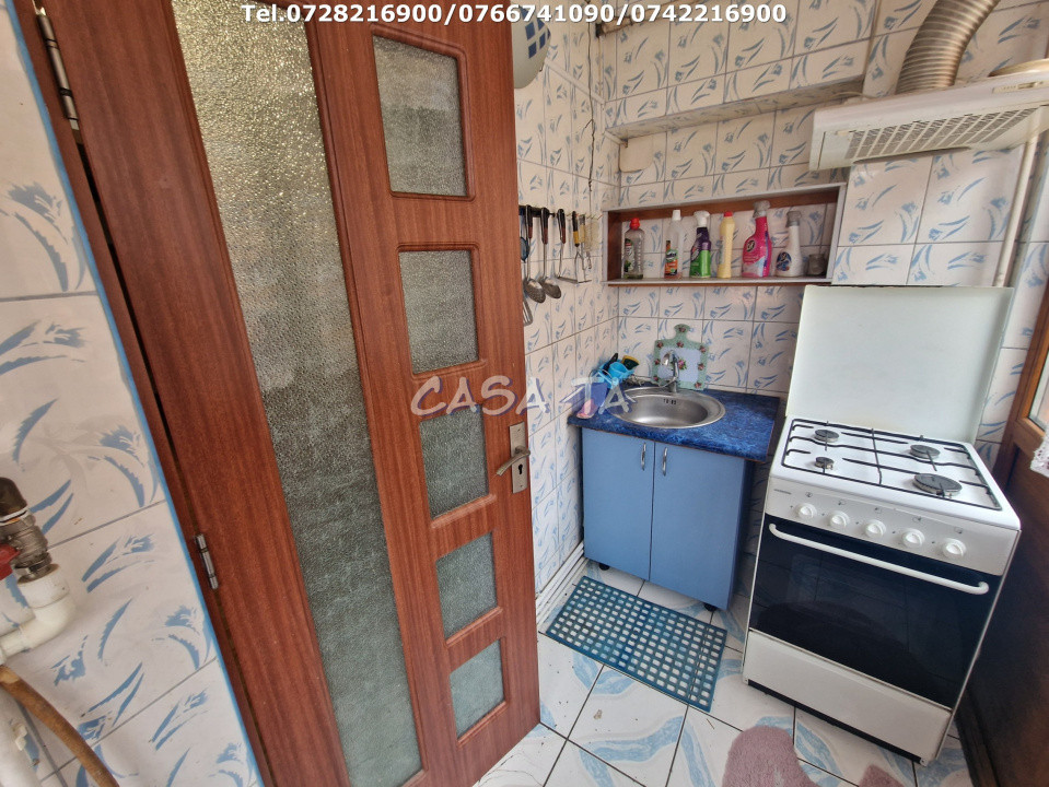 Închiriere apartament 2 camere, Str. Progresului (Piata mică)