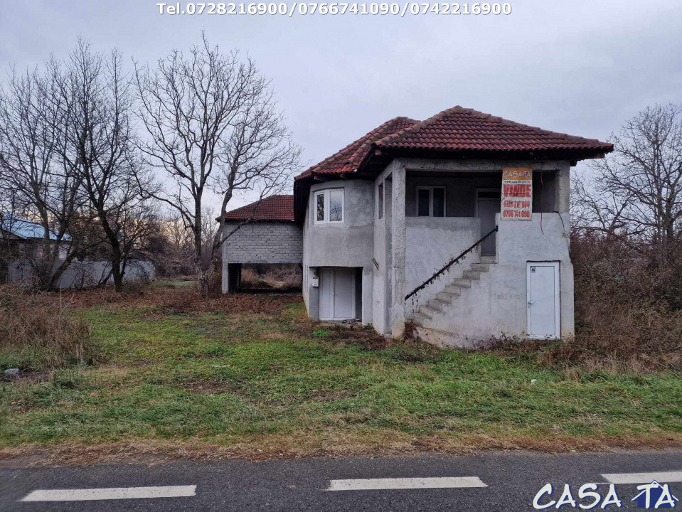 Cladire Multifunctionala, situata în Arcani, Sat.Arcani