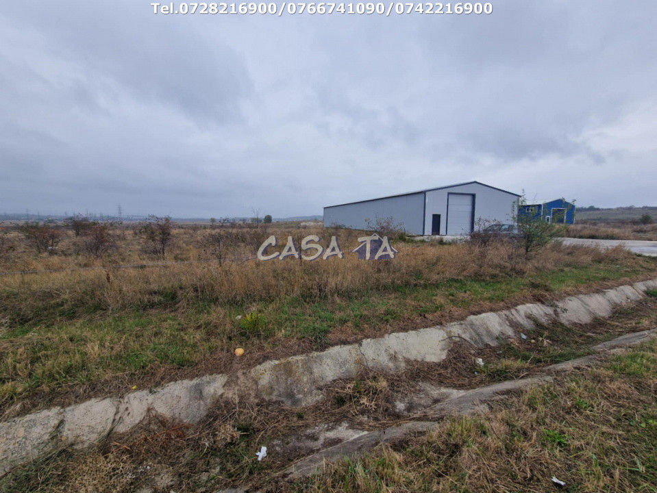 Teren Intravilan(1200 mp), situat în Târgu Jiu Str. Ciocârlau