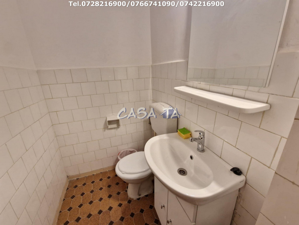 Închiriere apartament 3 camere, Str Victoriei