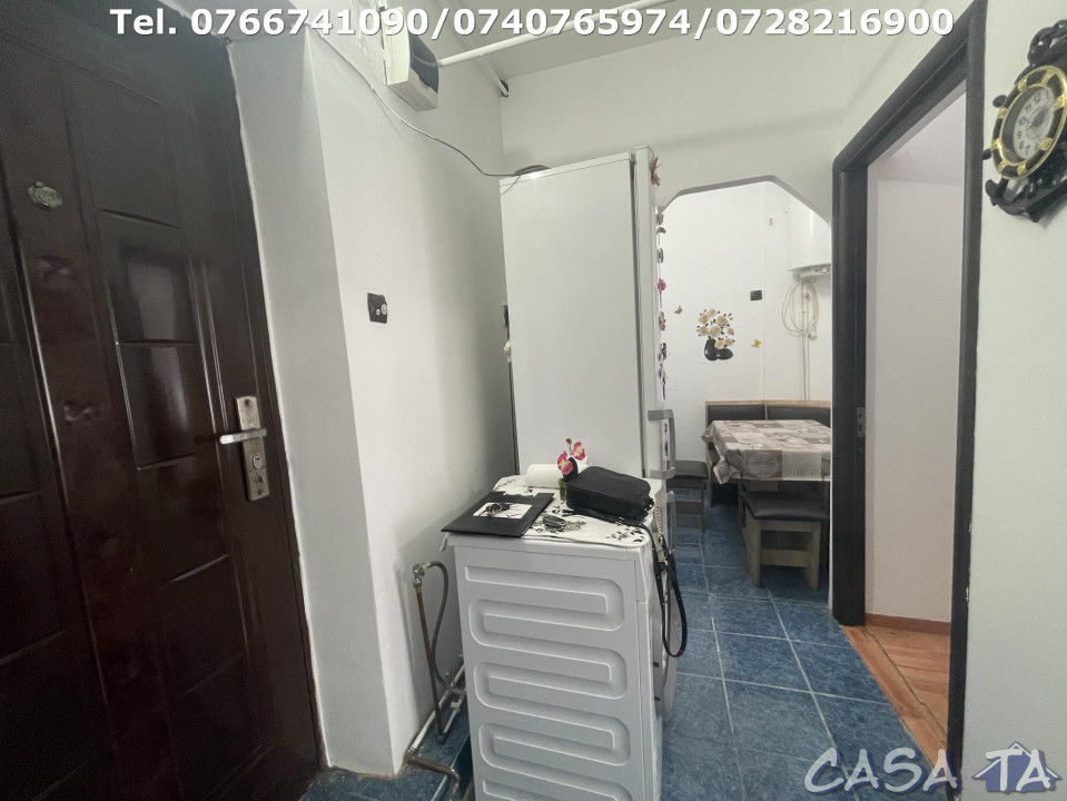 Apartament 2 Camere, Etaj 1, Strada Izlaz