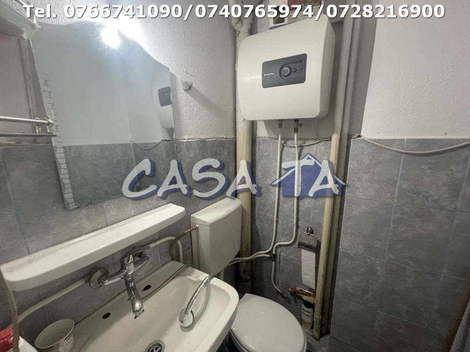 Garsoniera Confort II, Etaj 3, Strada Lotrului