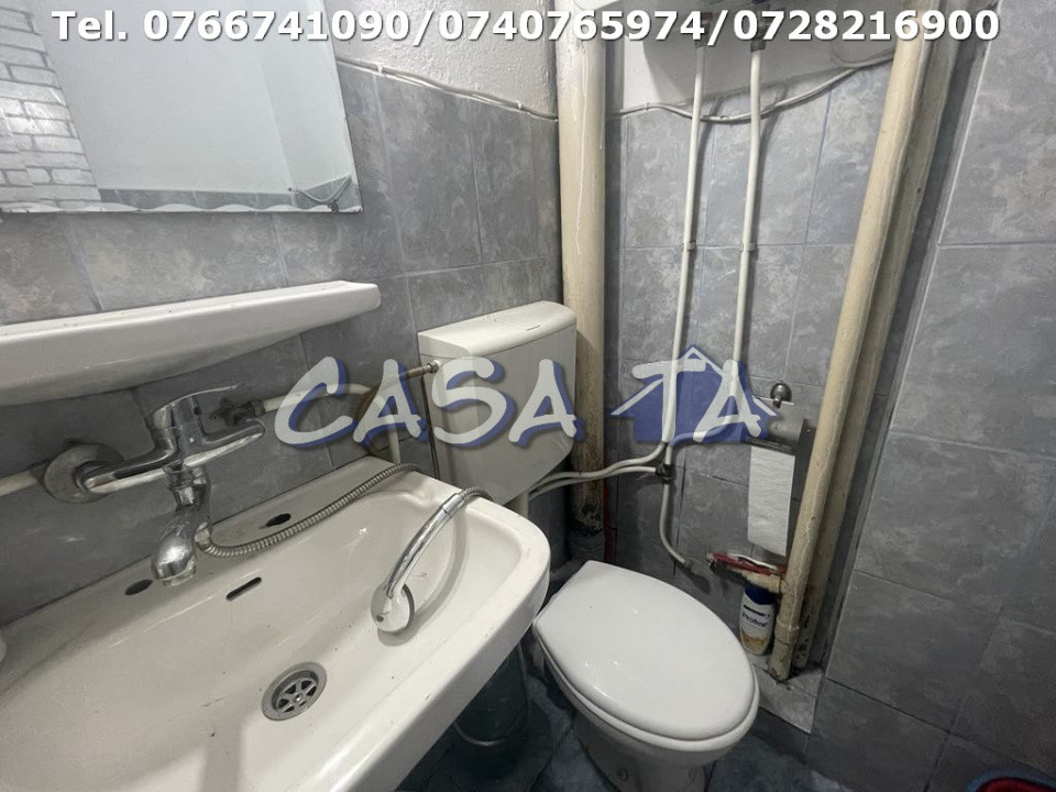 Garsoniera Confort II, Etaj 3, Strada Lotrului