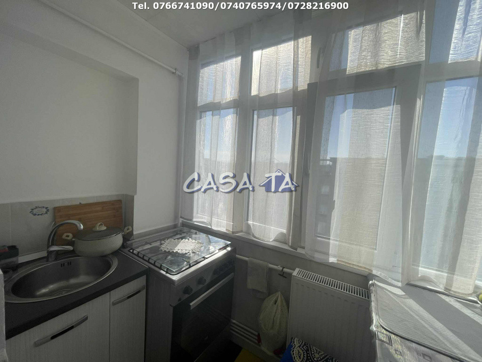 Apartament 2 Camere, Etaj 4, Rovinari
