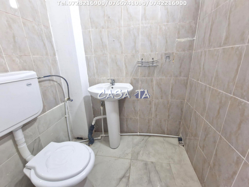 Închiriere spatiu comercial, Rovinari Str. Florilor