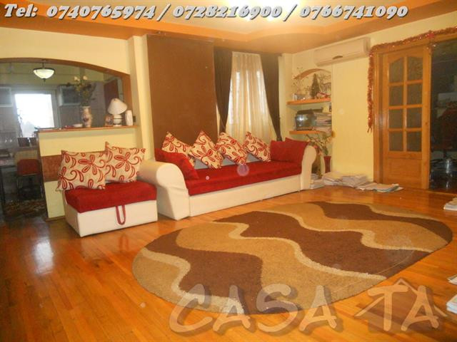 Apartament 4 camere, situat în Târgu Jiu, Bld-ul Republicii