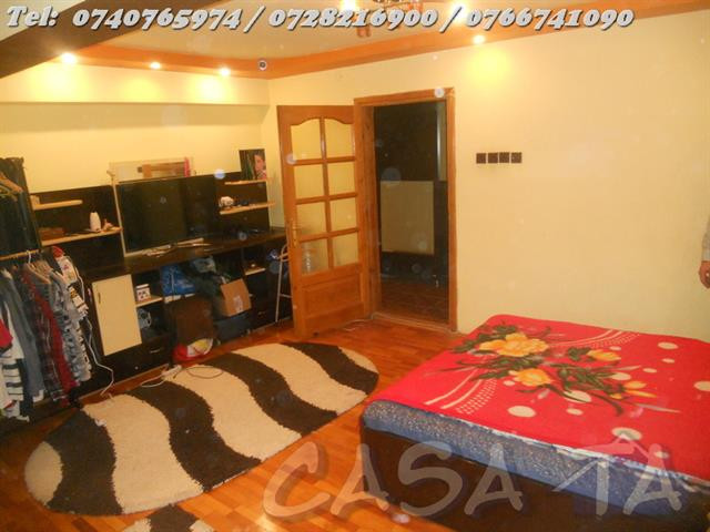 Apartament 4 camere, situat în Târgu Jiu, Bld-ul Republicii