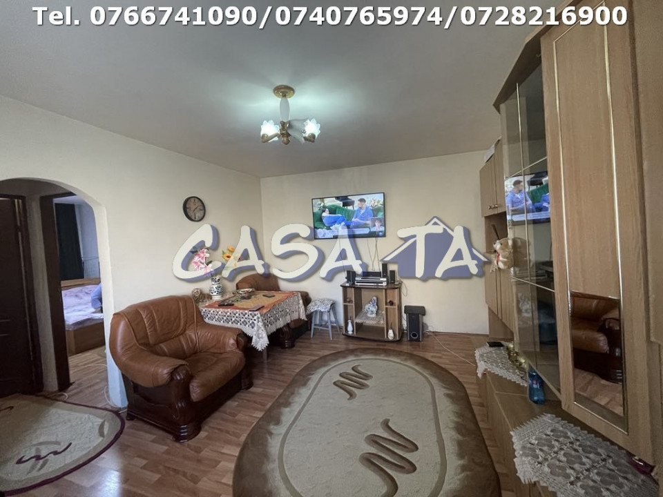 Apartament 3 Camere, Etaj 2, Strada Aleea Plopilor
