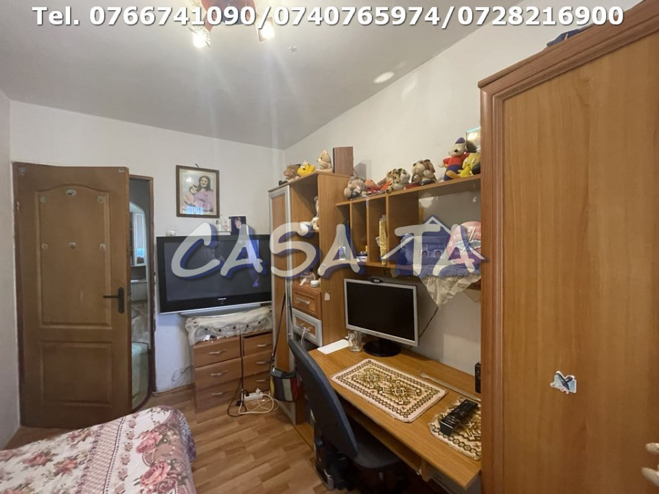 Apartament 3 Camere, Etaj 2, Strada Aleea Plopilor