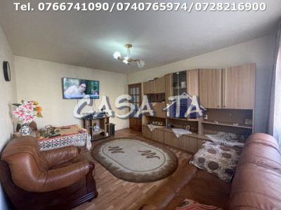 Apartament 3 Camere, Etaj 2, Strada Aleea Plopilor