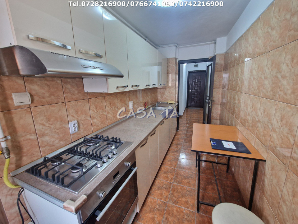 Închiriere apartament 2 camere, Str.Victoriei