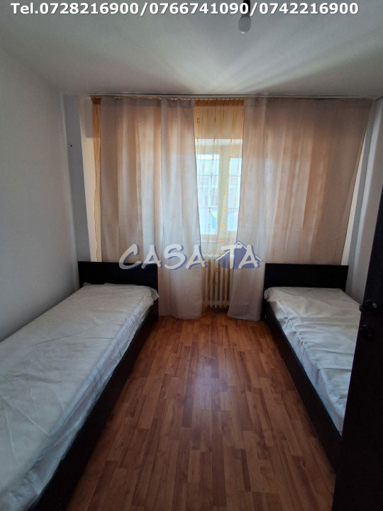 Închiriere apartament 4 camere, situat în Rovinari, Str. Minerilor