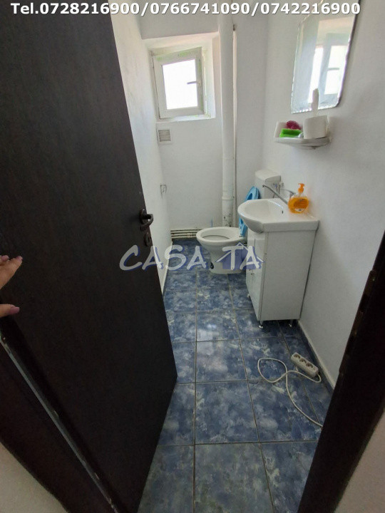 Închiriere apartament 4 camere, situat în Rovinari, Str. Minerilor
