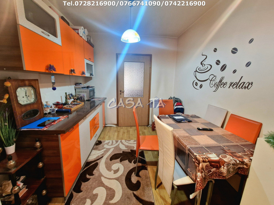 Apartament 4 camere, situat în Târgu Jiu, Str.23 August 