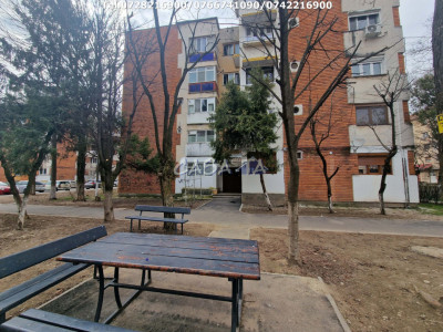 Apartament 3 camere, situat în Târgu Jiu, Str.Nicolae Bălcescu