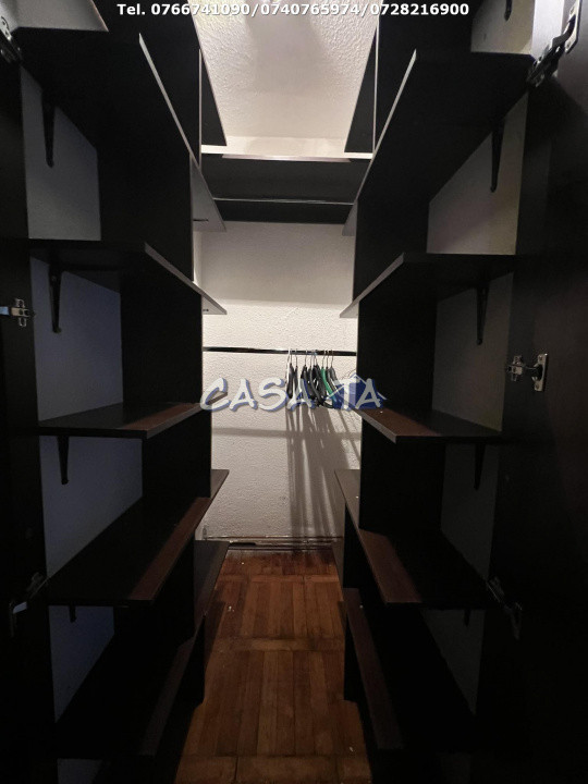 Apartament 3 Camere, Etaj 1, Strada Aleea Plopilor