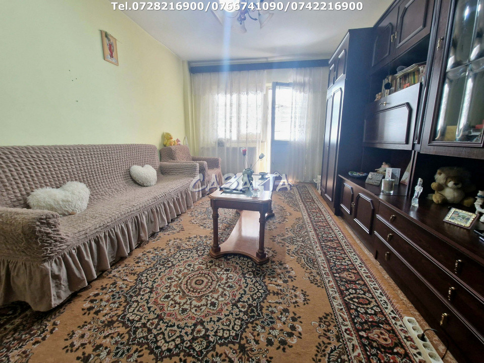 Apartament 3 camere, situat în Târgu-Cărbunești, Str Petroliștilor