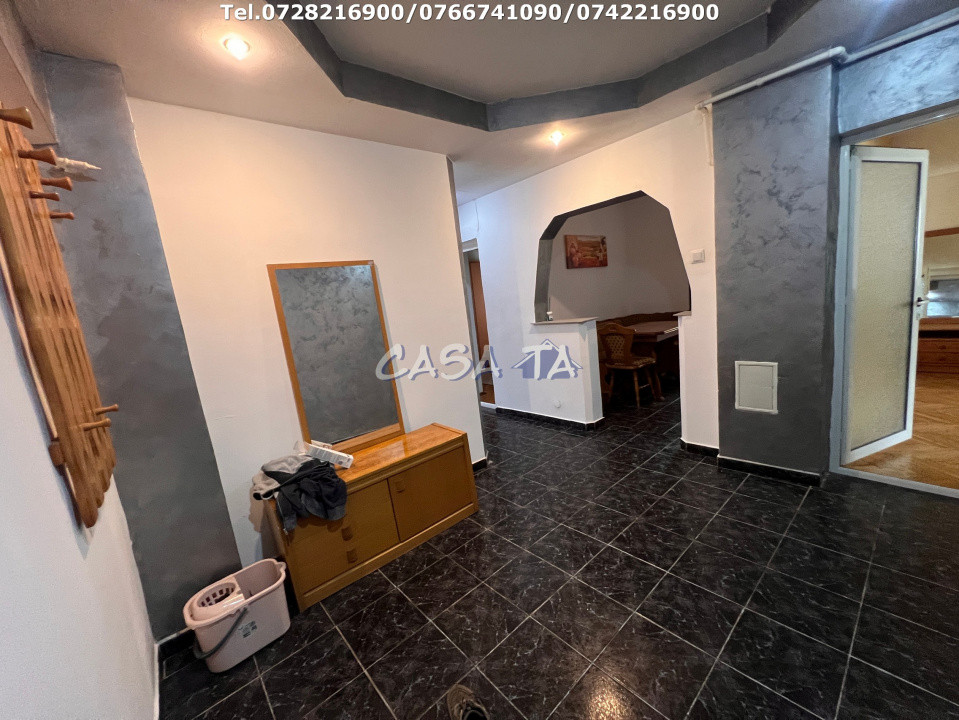 Închiriere apartament 3 camere, situat în Târgu Jiu, Victoriei
