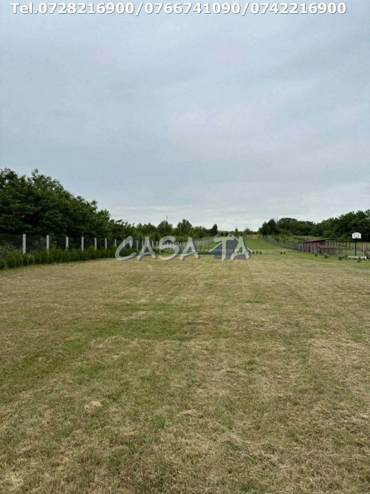 Teren Intravilan (5000 mp),situat în Lelesti, Com. Lelesti