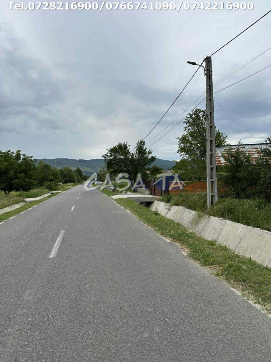 Teren Intravilan (5000 mp),situat în Lelesti, Com. Lelesti