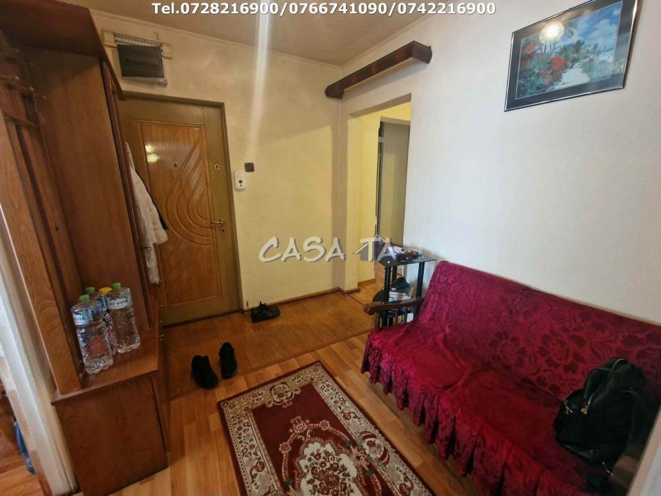 Apartament 4 camere, situat în Târgu Jiu, Str Unirii (Ultracentral)