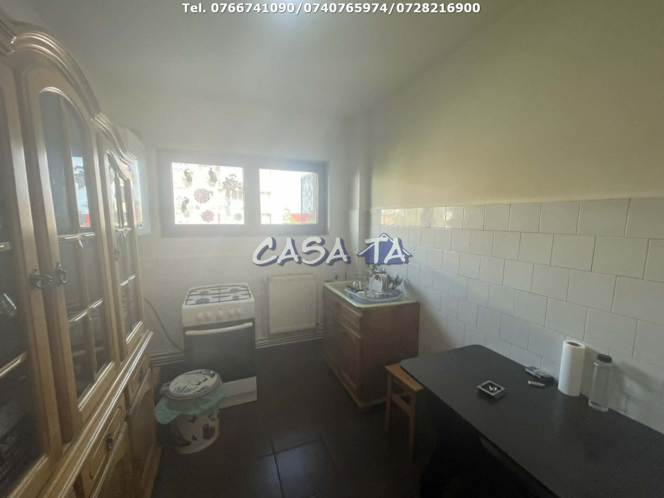 Apartament 3 Camere, Etaj 2, Strada Slt. Mihai Cristian Oancea