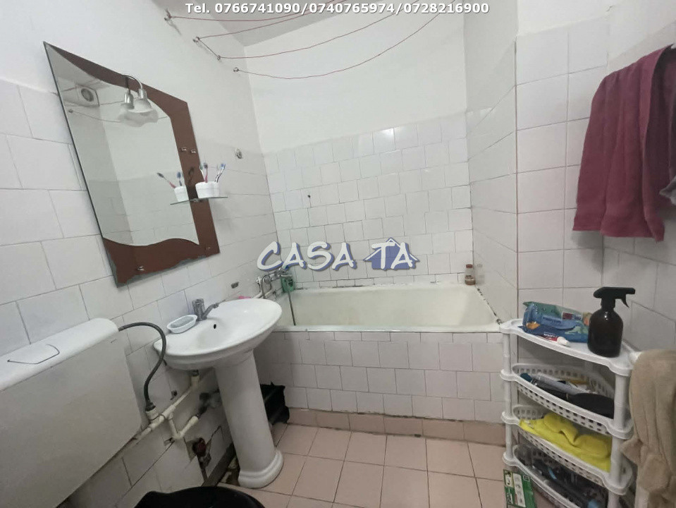 Apartament 3 Camere, Etaj 2, Strada Slt. Mihai Cristian Oancea