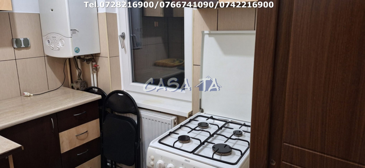 Garsoniera, situat în Târgu Jiu, Str.Comuna din Paris