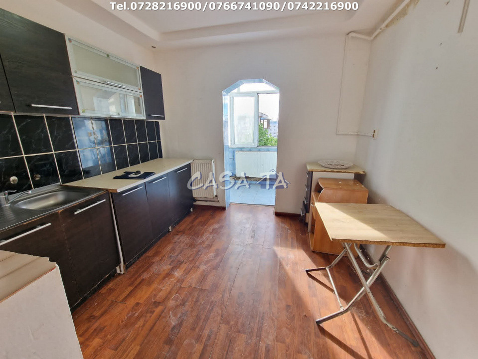 Apartament 3 camere ,situat în Rovinari, Str. 22 Decembrie 1989
